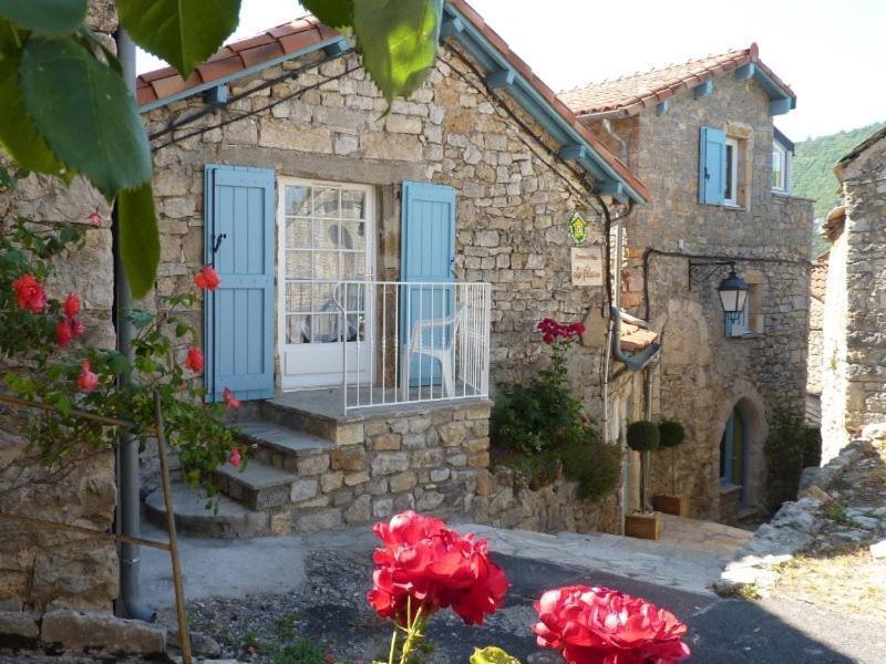Les Falaises Mostuéjouls Exterior foto